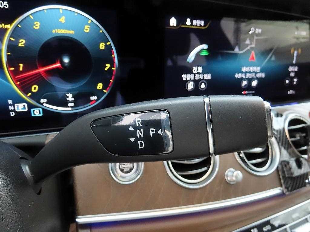 벤츠 E 클래스 E-클래스 W213 E250 아방가르드 이미지 11