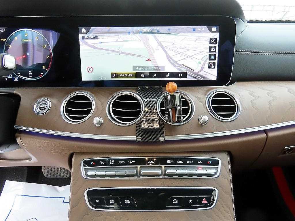 벤츠 E 클래스 E-클래스 W213 E250 아방가르드 이미지 13