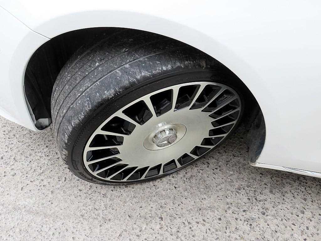 벤츠 E 클래스 E-클래스 W213 E250 아방가르드 이미지 20