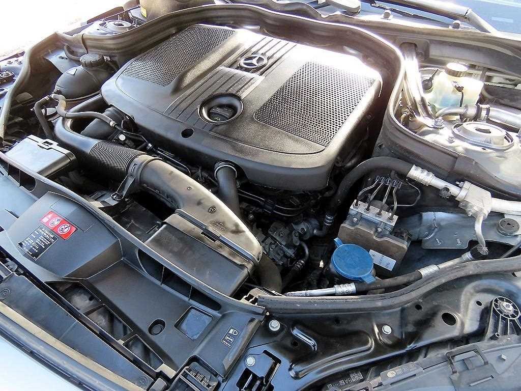 벤츠 E 클래스 E-클래스 W212 E250 블루텍 4MATIC 아방가르드 이미지 19