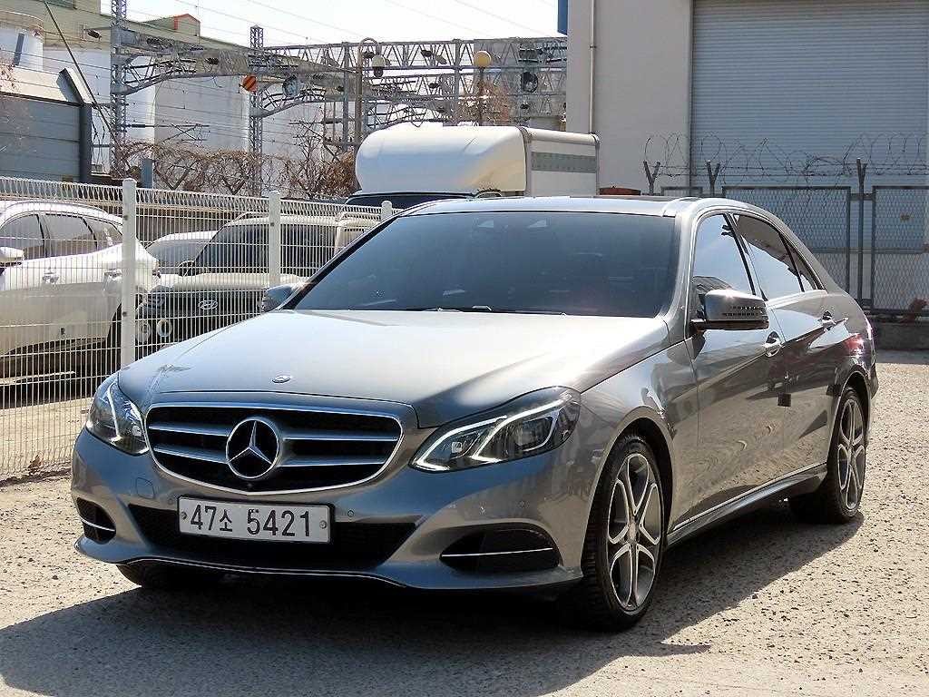 벤츠 E 클래스 E-클래스 W212 E250 블루텍 4MATIC 아방가르드 이미지 2