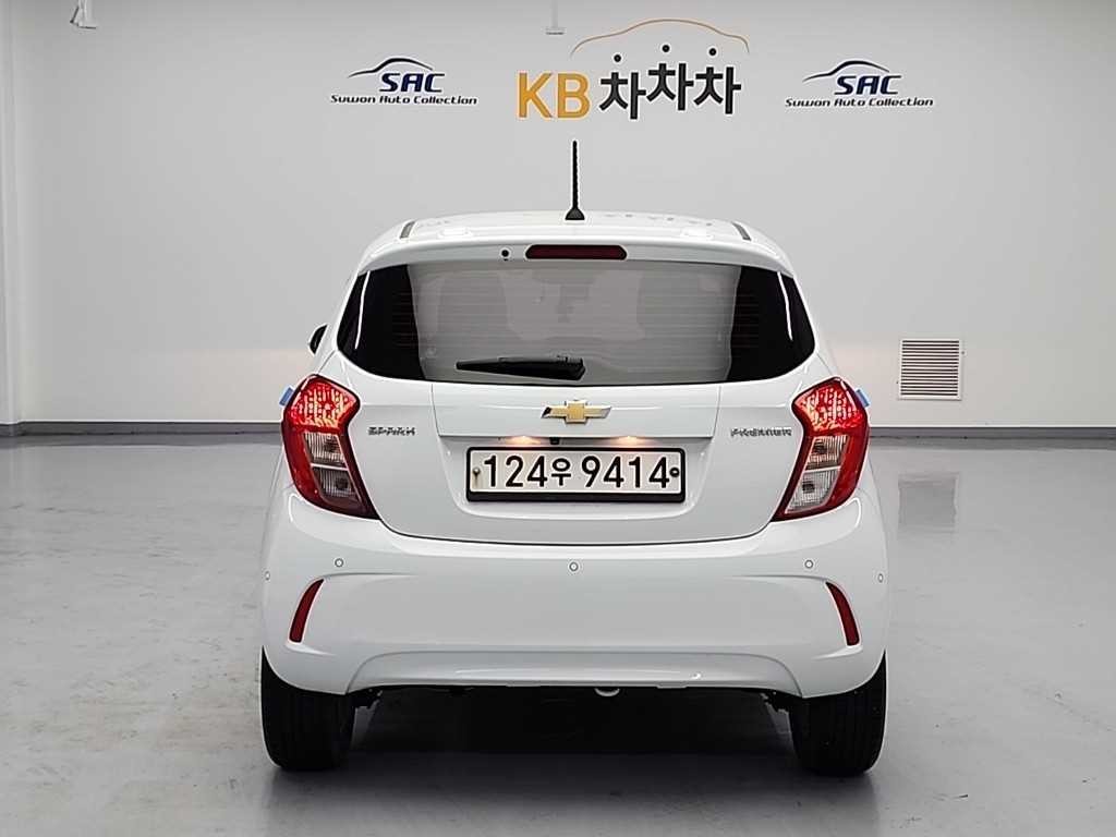 쉐보레 스파크 더뉴스파크 프리미어 이미지 3
