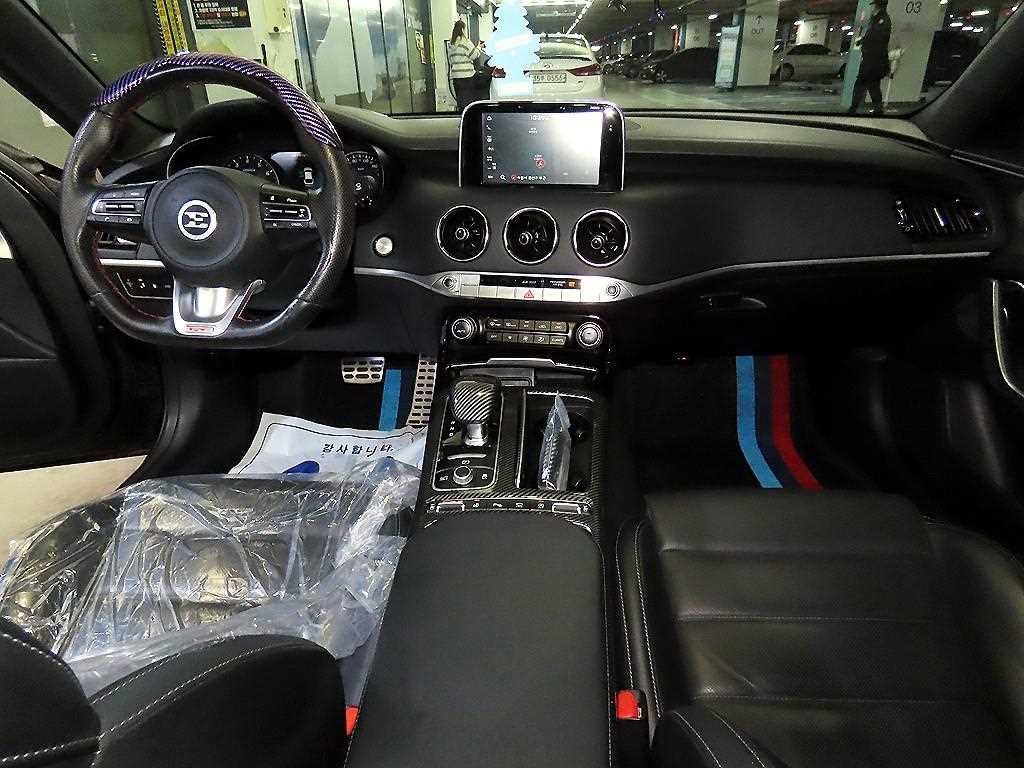 기아 스팅어 가솔린 3.3 터보 2WD GT 이미지 10