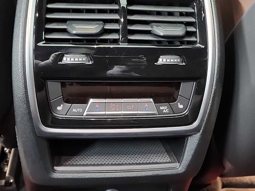 BMW X6 X6 (G06) xDrive 30d M 스포츠 이미지 13
