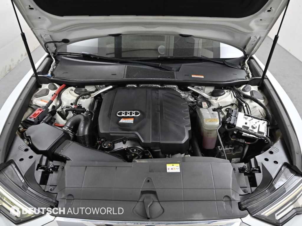 아우디 A6 A6 (C8) 45 TFSI 콰트로 프리미엄 이미지 6