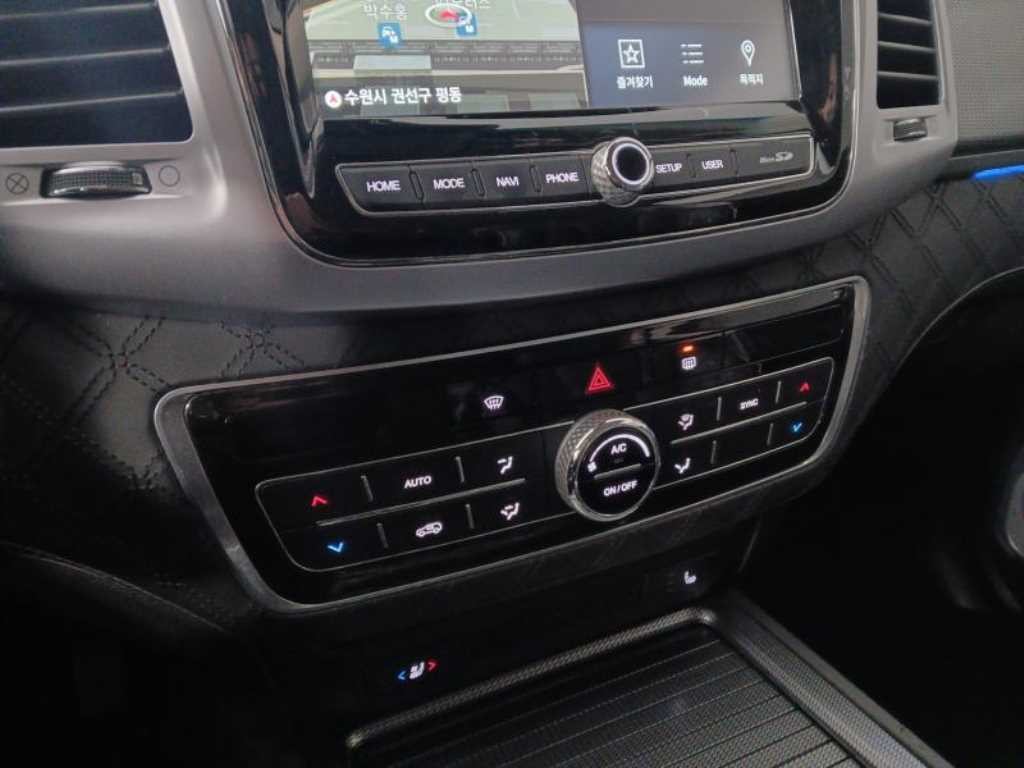KG모빌리티(쌍용) 렉스턴 올 뉴 렉스턴 (Y450) 디젤 2.2 4WD 프레스티지 이미지 12