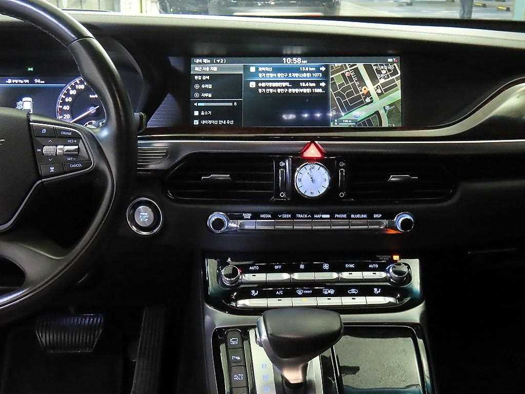제네시스 EQ900 3.3 T-GDI AWD 프리미엄 럭셔리 이미지 11