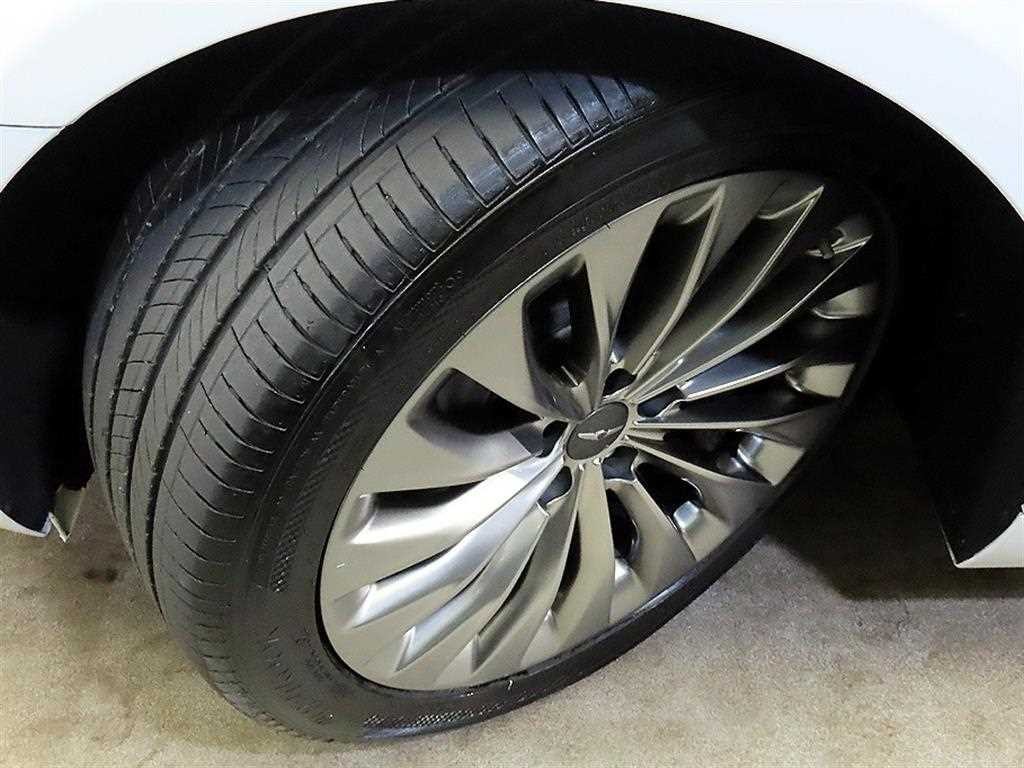 제네시스 EQ900 3.3 T-GDI AWD 프리미엄 럭셔리 이미지 20