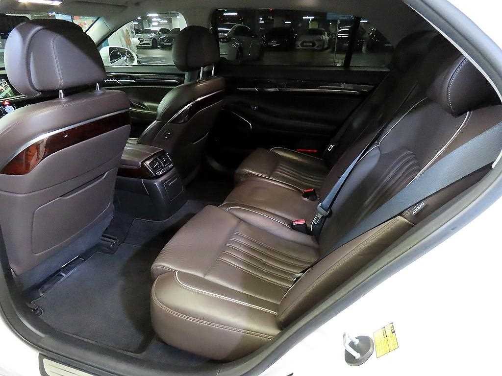제네시스 EQ900 3.3 T-GDI AWD 프리미엄 럭셔리 이미지 7