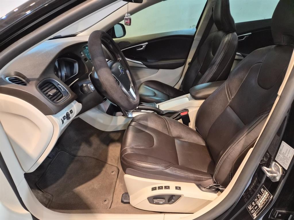 볼보 V40 V40 크로스컨트리 D3 이미지 10