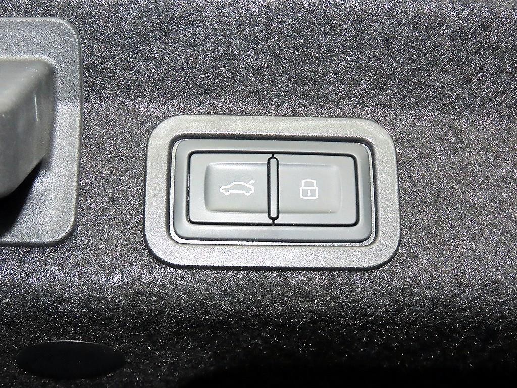 아우디 A6 A6 (C8) 45 TFSI 콰트로 프리미엄 이미지 15