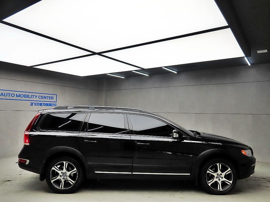 볼보 XC70 D5 이미지 2