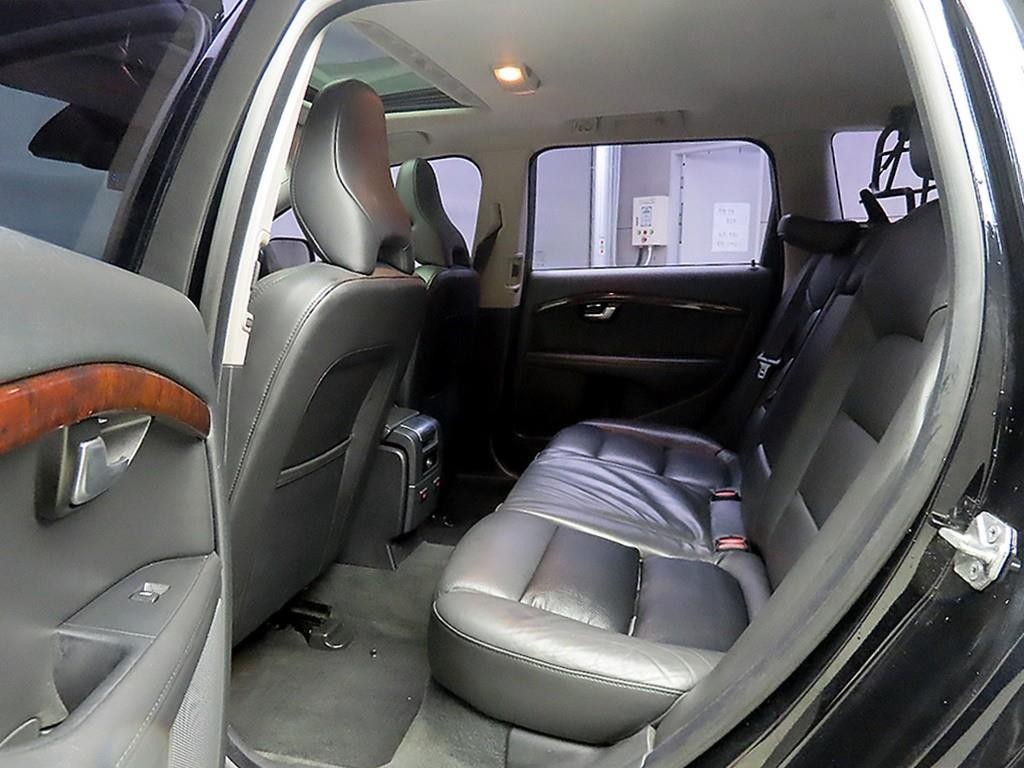 볼보 XC70 D5 이미지 6