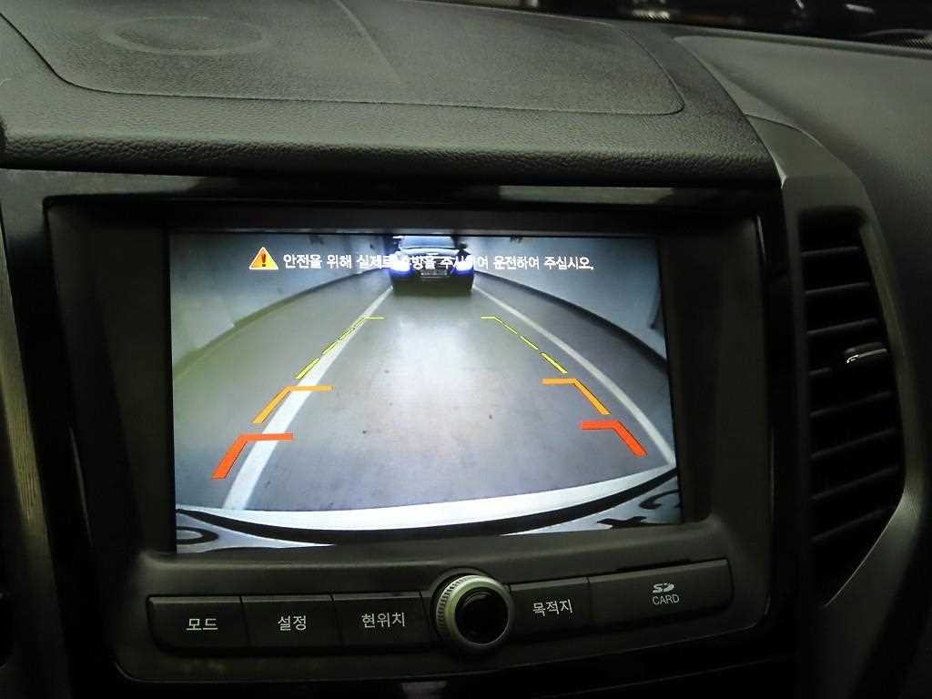 KG모빌리티(쌍용) 티볼리 티볼리 아머 4WD 디젤 LX 이미지 15
