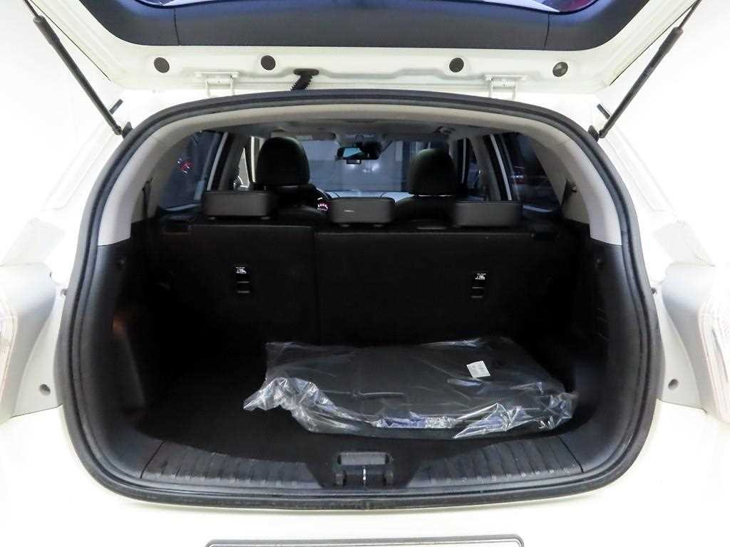 KG모빌리티(쌍용) 티볼리 티볼리 아머 4WD 디젤 LX 이미지 5