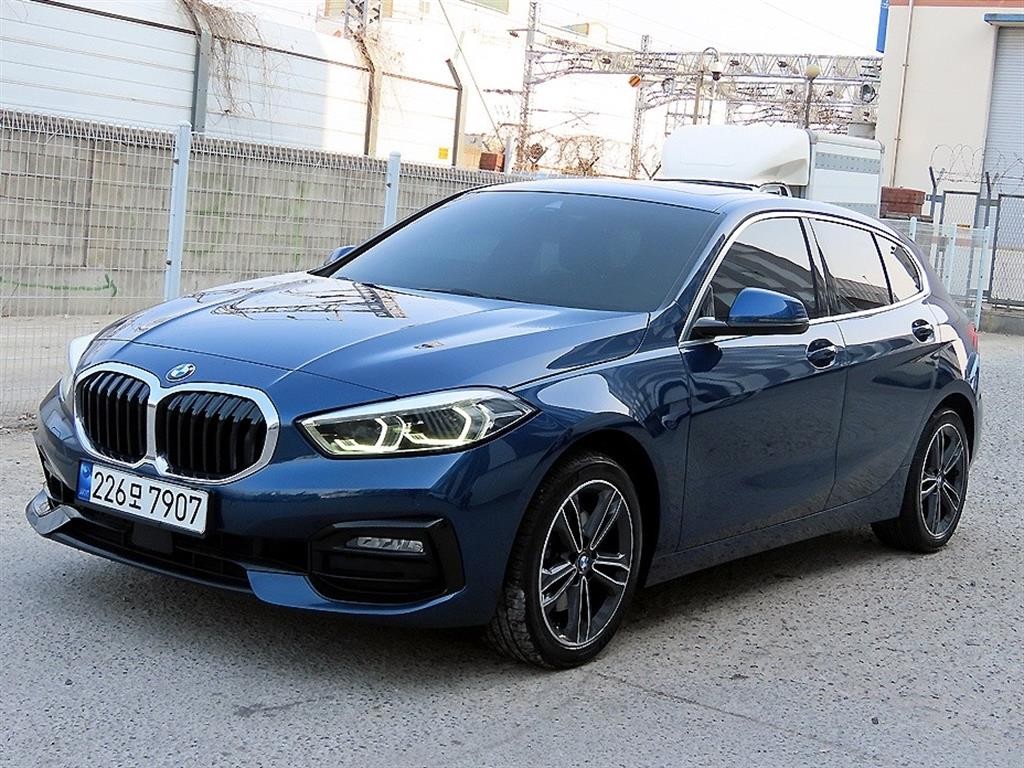 BMW 1시리즈 1시리즈 (F40) 118d 스포츠 이미지 2