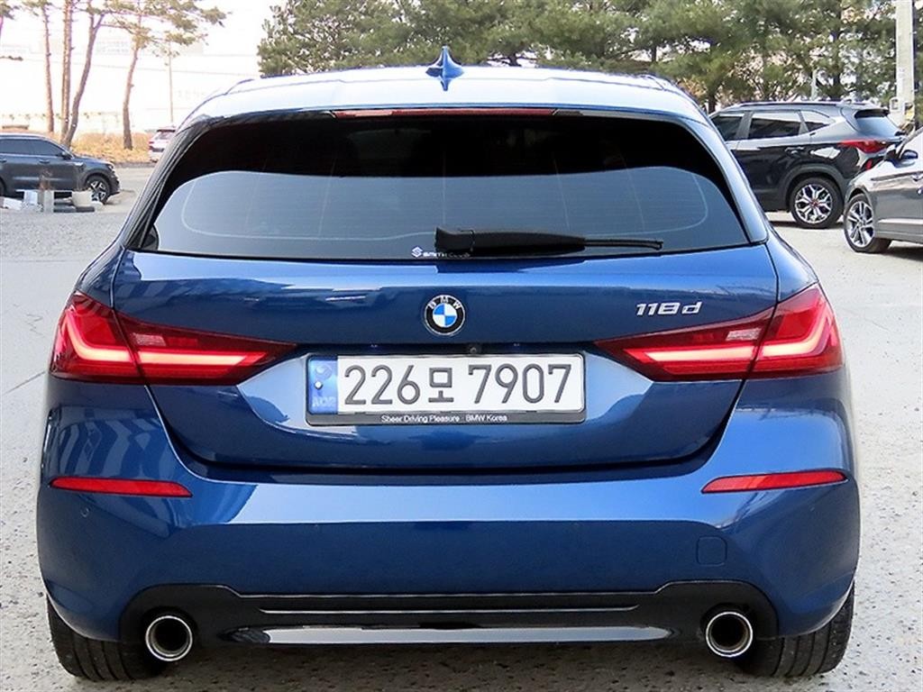 BMW 1시리즈 1시리즈 (F40) 118d 스포츠 이미지 4