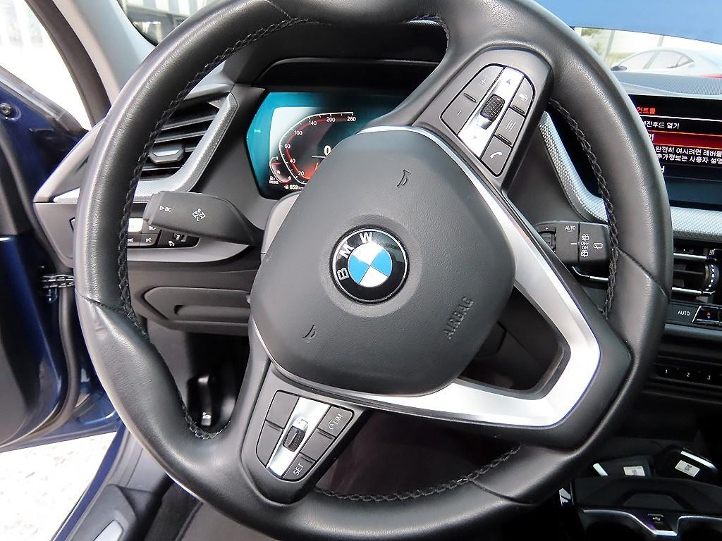 BMW 1시리즈 1시리즈 (F40) 118d 스포츠 이미지 8
