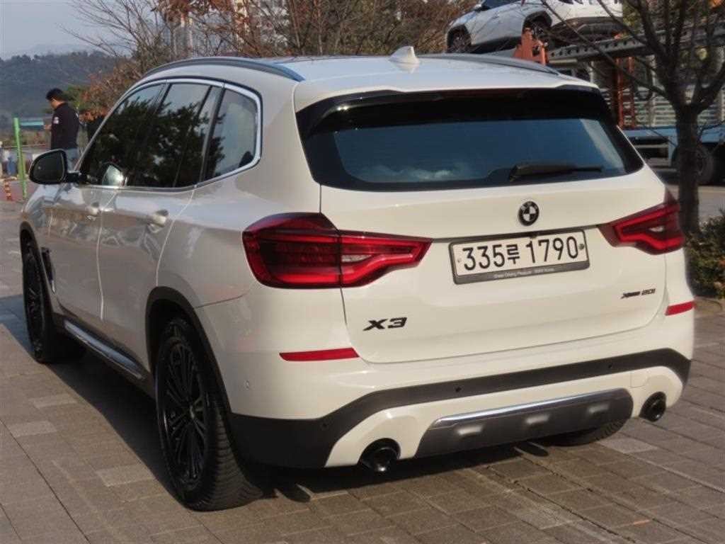 BMW X3 X3 (G01) xDrive 20i 럭셔리 이미지 4