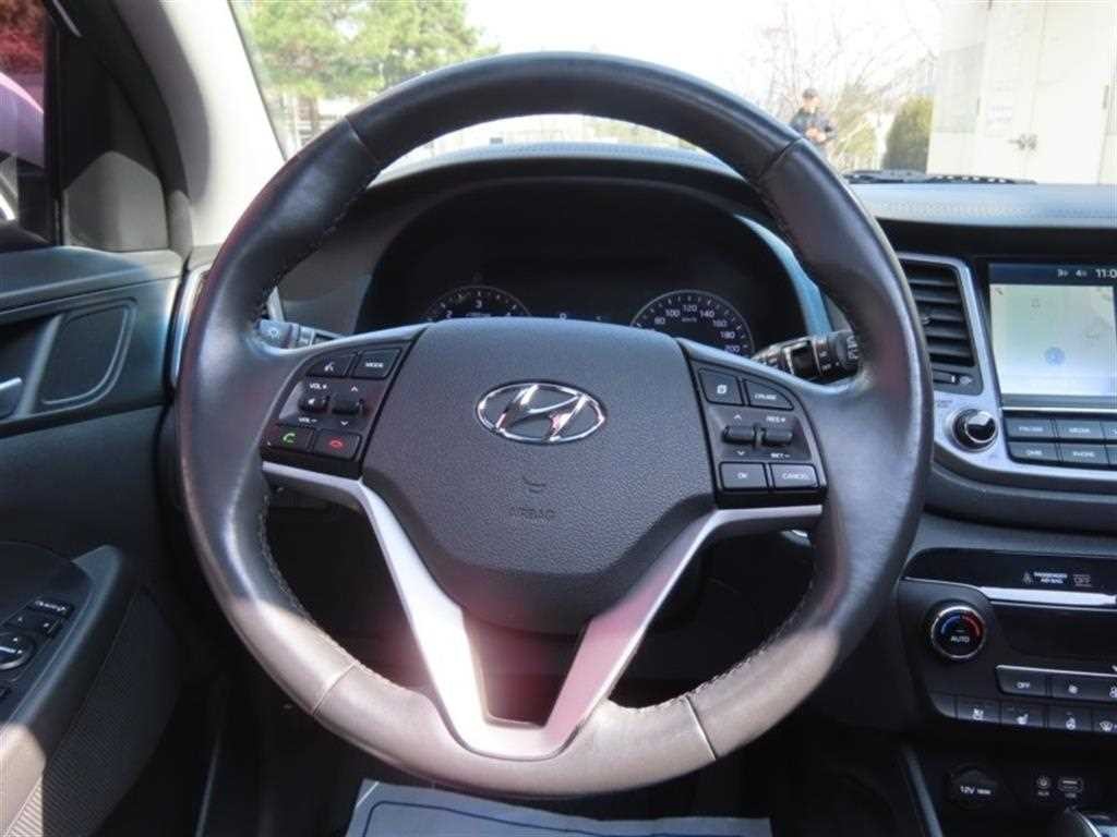 현대 투싼 올뉴투싼 디젤 1.7 2WD 프리미엄 이미지 16
