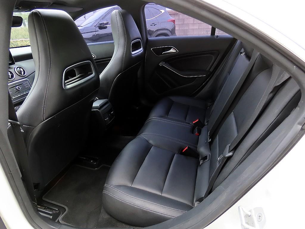 벤츠 CLA 클래스 CLA클래스 CLA 200d 이미지 6