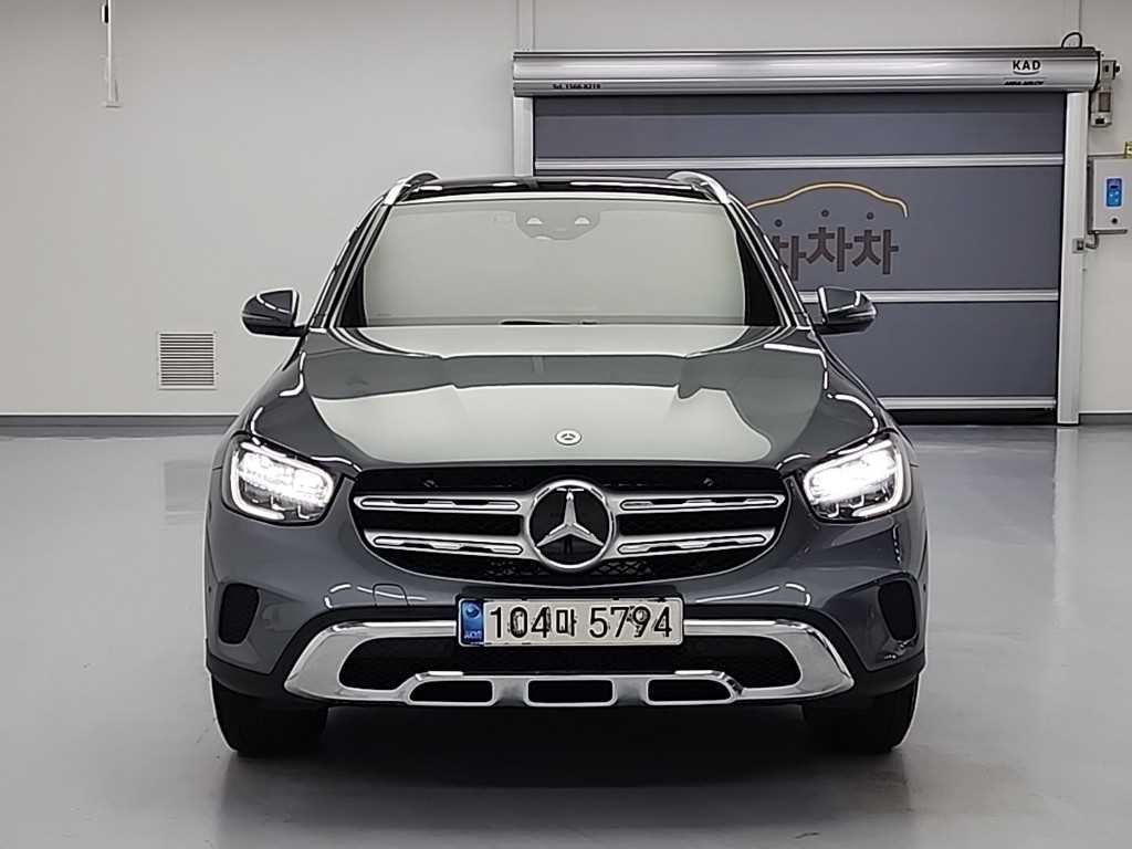 벤츠 GLC 클래스 GLC클래스 X253 GLC 300 e 4MATIC 이미지 2