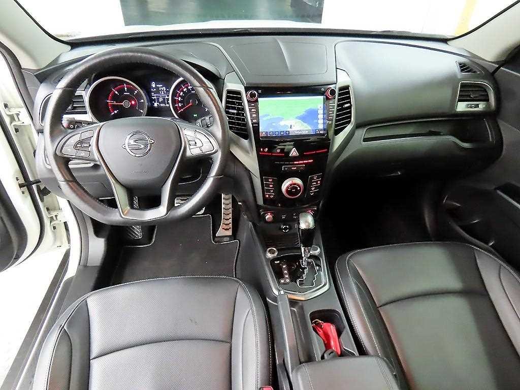 KG모빌리티(쌍용) 티볼리 티볼리 아머 2WD 가솔린 VX 이미지 7