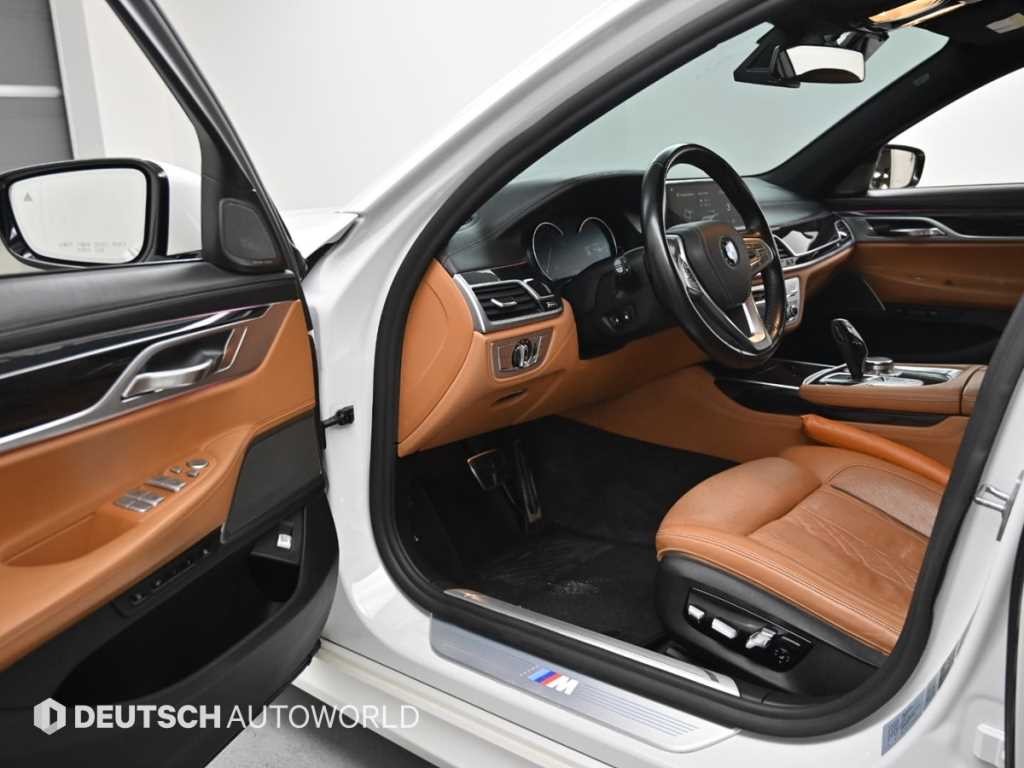 BMW 7시리즈 7시리즈 (G11) 740d xDrive M 스포츠 이미지 11