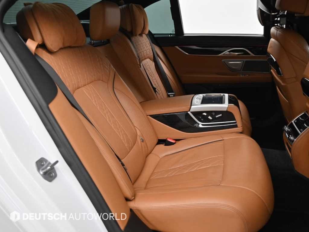 BMW 7시리즈 7시리즈 (G11) 740d xDrive M 스포츠 이미지 12