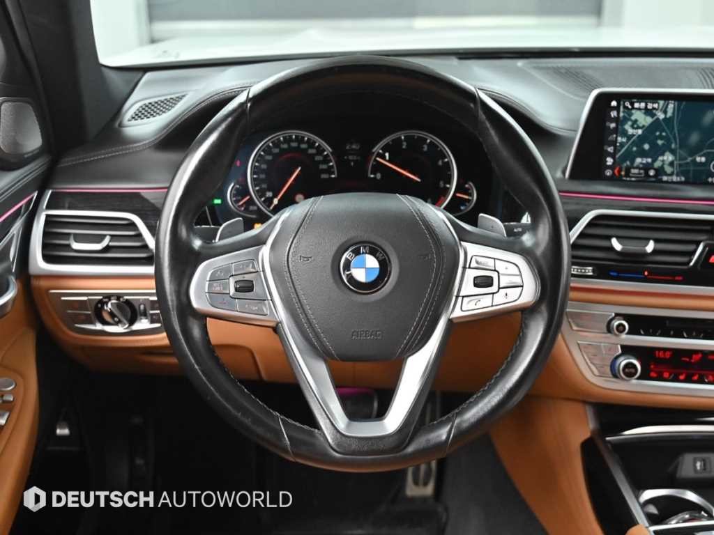 BMW 7시리즈 7시리즈 (G11) 740d xDrive M 스포츠 이미지 13
