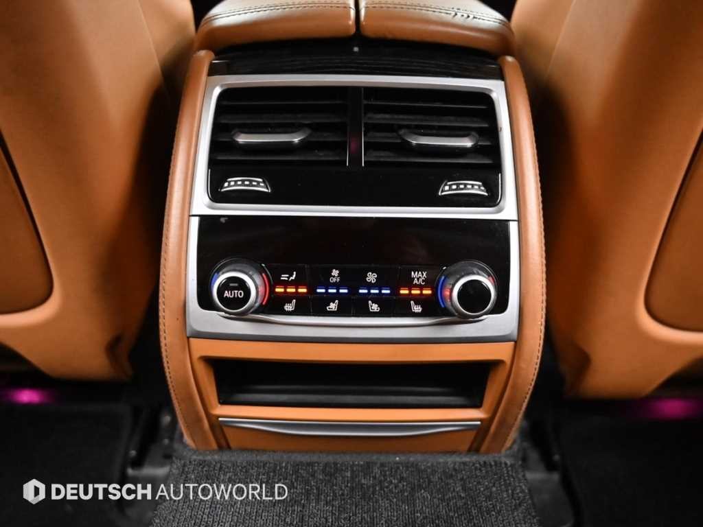 BMW 7시리즈 7시리즈 (G11) 740d xDrive M 스포츠 이미지 16
