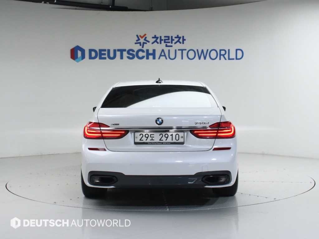 BMW 7시리즈 7시리즈 (G11) 740d xDrive M 스포츠 이미지 4