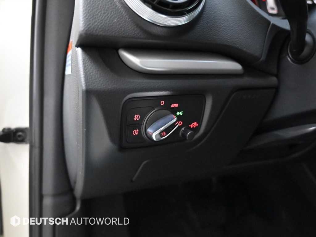 아우디 A3 뉴 A3 35 TDI 다이나믹 스포트백 이미지 16