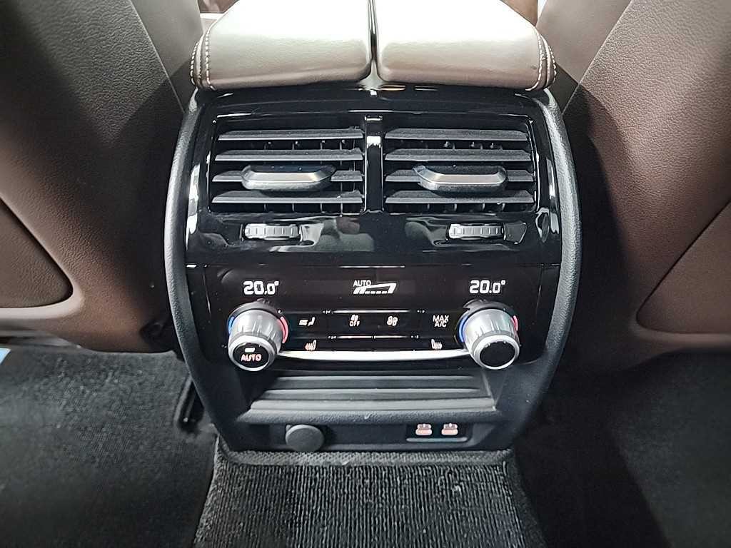 BMW 5시리즈 5시리즈 (G30) 520d M 스포츠 플러스 이미지 13