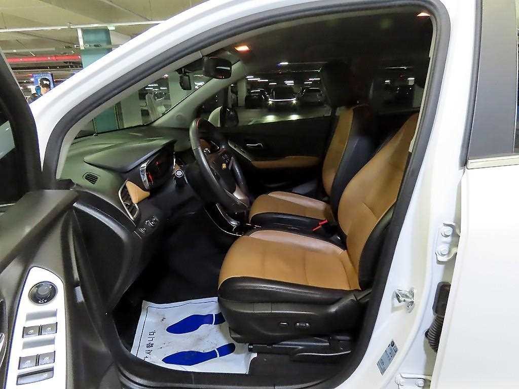 쉐보레 트랙스 더뉴트랙스 가솔린 1.4 LTZ 이미지 6