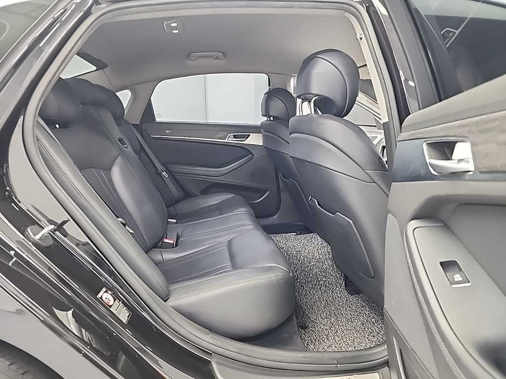 제네시스 G80 2.2D AWD 럭셔리 이미지 13