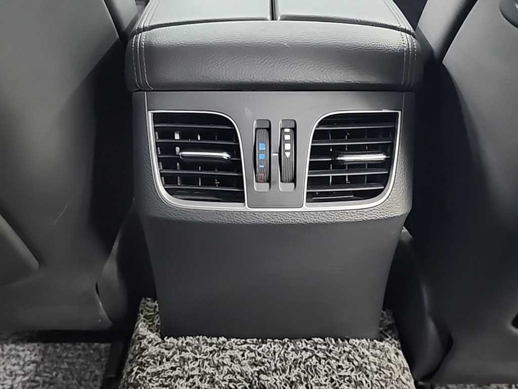 제네시스 G80 2.2D AWD 럭셔리 이미지 15
