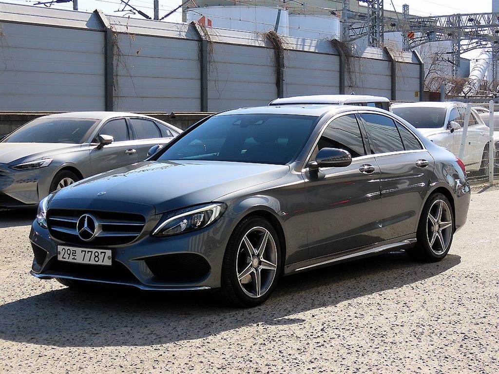벤츠 C 클래스 C클래스 W205 C200 AMG LINE 이미지 2