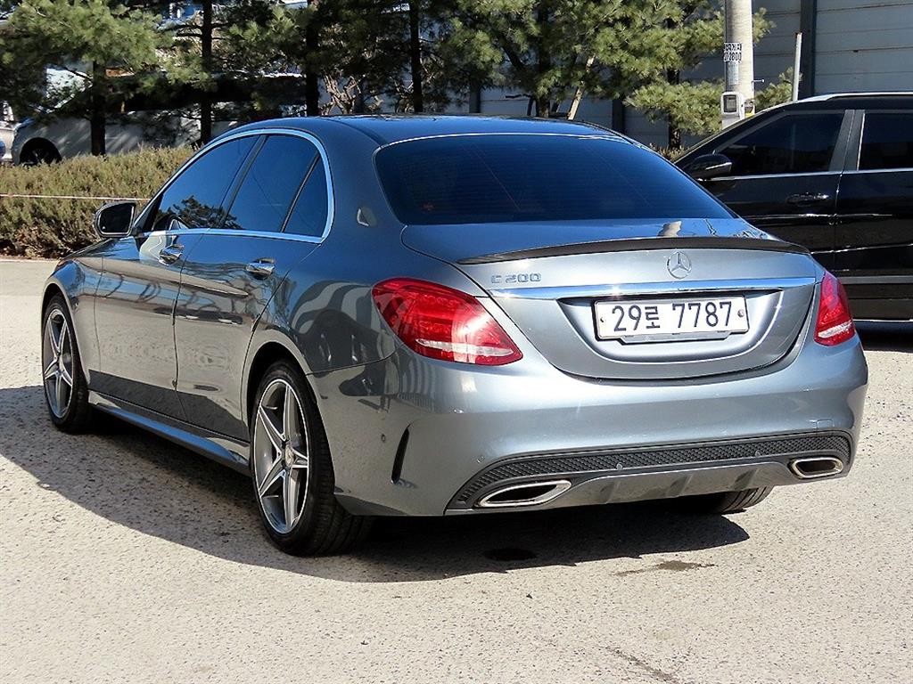 벤츠 C 클래스 C클래스 W205 C200 AMG LINE 이미지 3