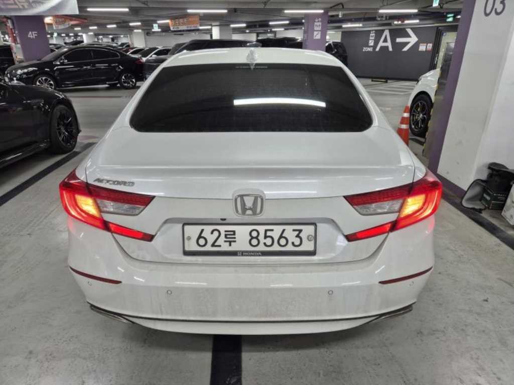 혼다 어코드 어코드(10세대) 1.5 터보 이미지 5