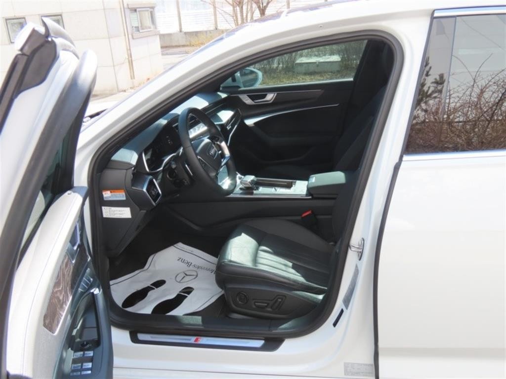 아우디 A6 A6 (C8) 45 TFSI 프리미엄 이미지 13