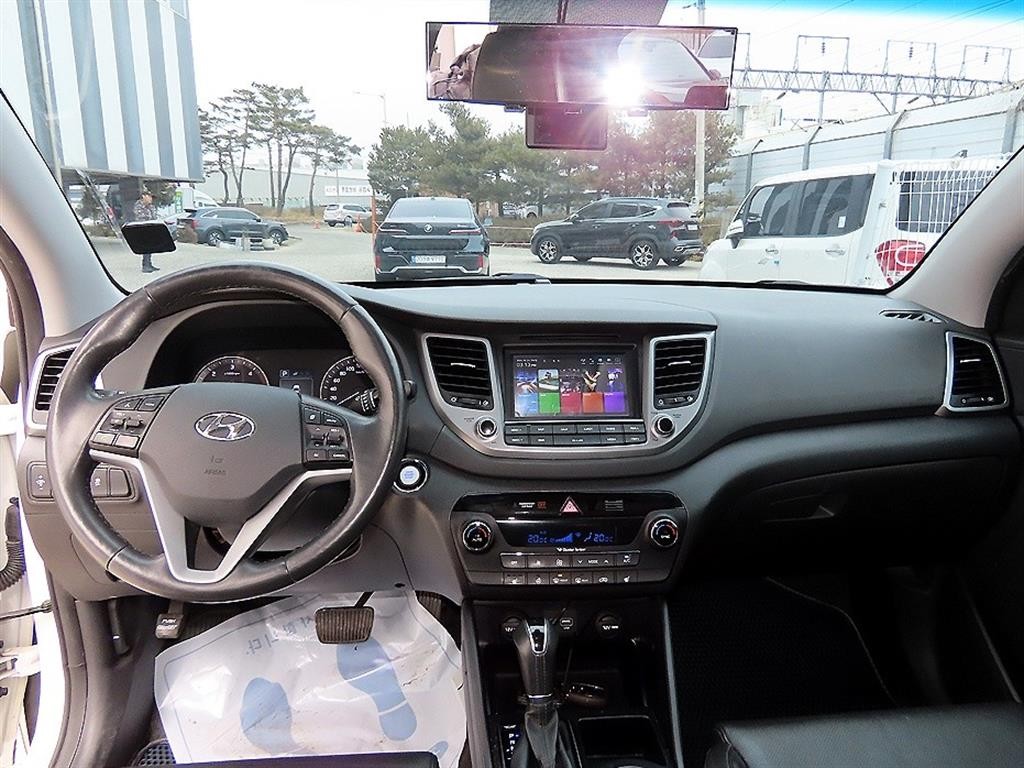 현대 투싼 올뉴투싼 디젤 1.7 2WD 모던 피버 이미지 7