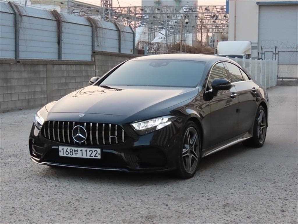 벤츠 CLS 클래스 CLS클래스 C257 CLS 300d AMG Line 이미지 2
