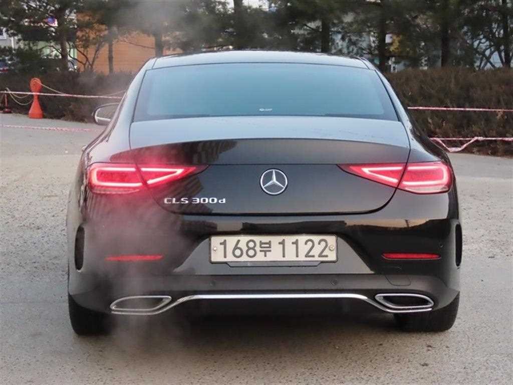 벤츠 CLS 클래스 CLS클래스 C257 CLS 300d AMG Line 이미지 4