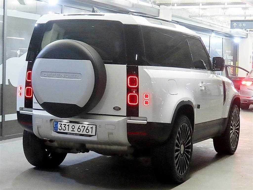 랜드로버 디펜더 디펜더 (L663) 90 D250 S 이미지 4