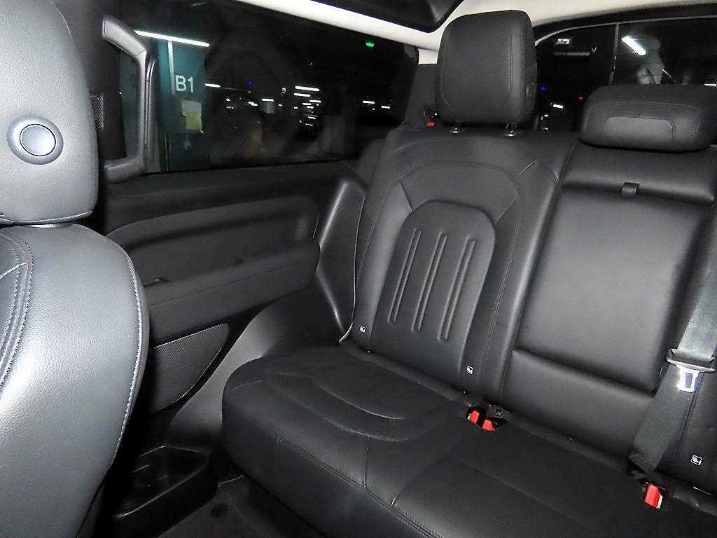랜드로버 디펜더 디펜더 (L663) 90 D250 S 이미지 7