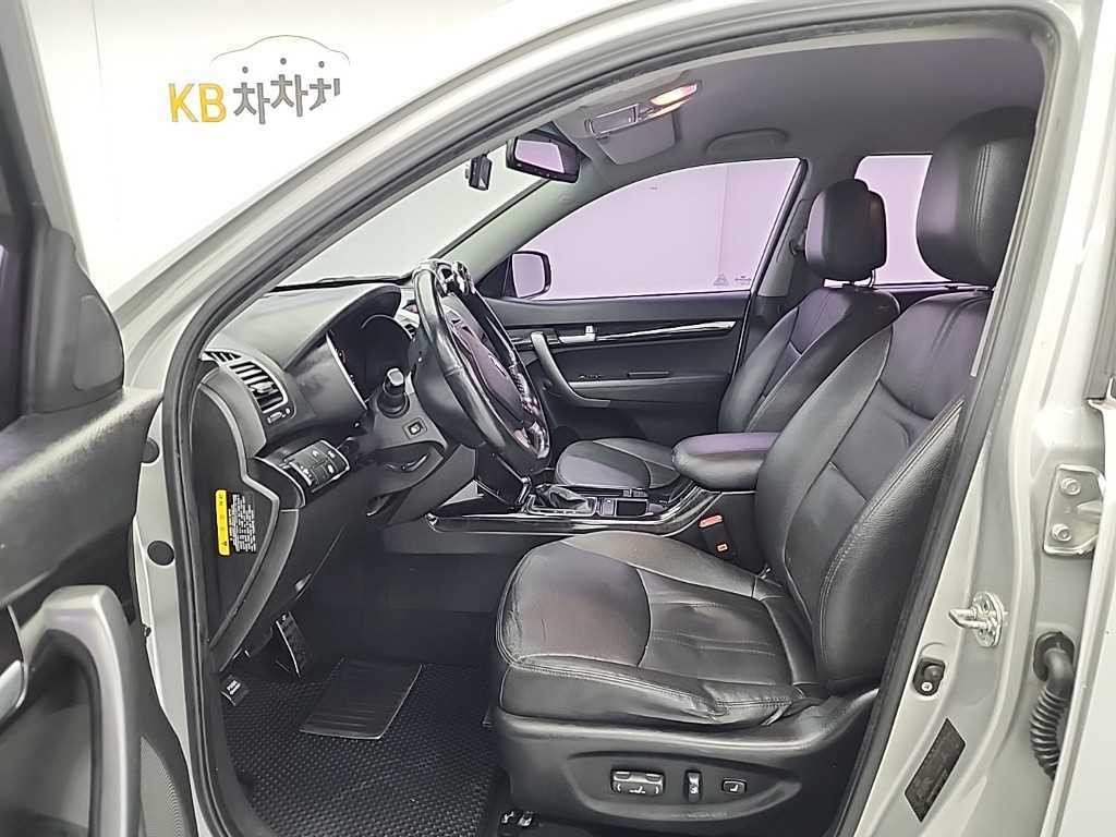 기아 쏘렌토 뉴 쏘렌토 R 4WD 2.0 프레스티지 이미지 11