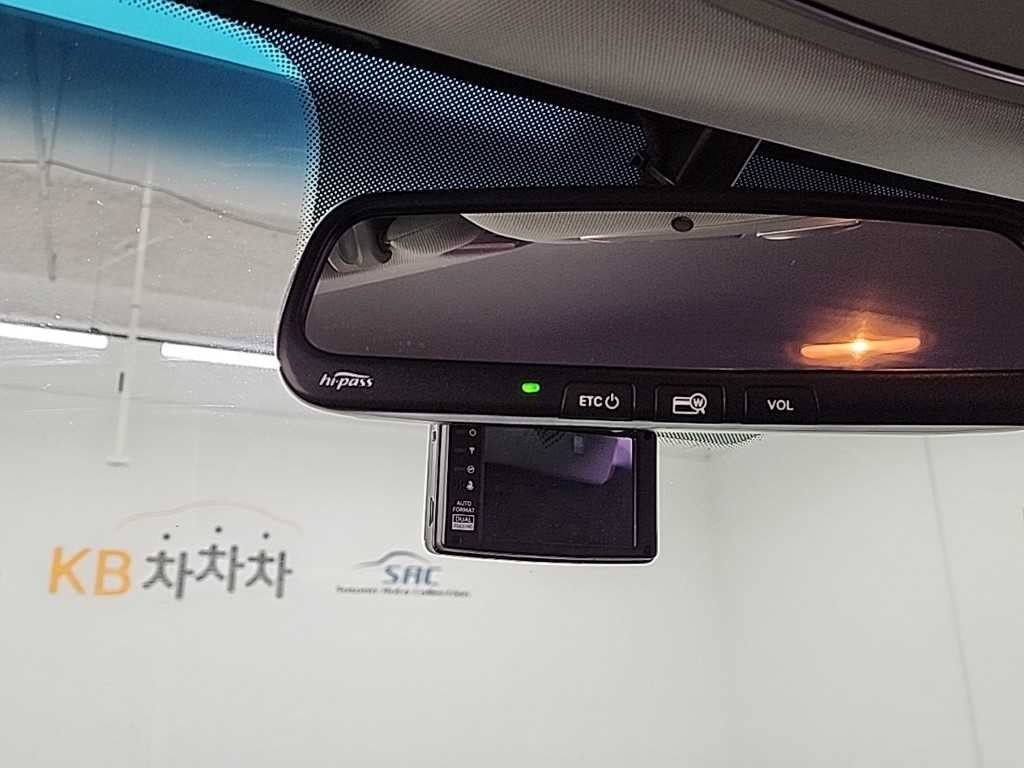 기아 쏘렌토 뉴 쏘렌토 R 4WD 2.0 프레스티지 이미지 16
