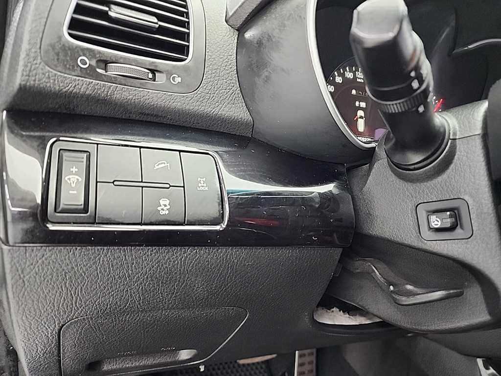 기아 쏘렌토 뉴 쏘렌토 R 4WD 2.0 프레스티지 이미지 18