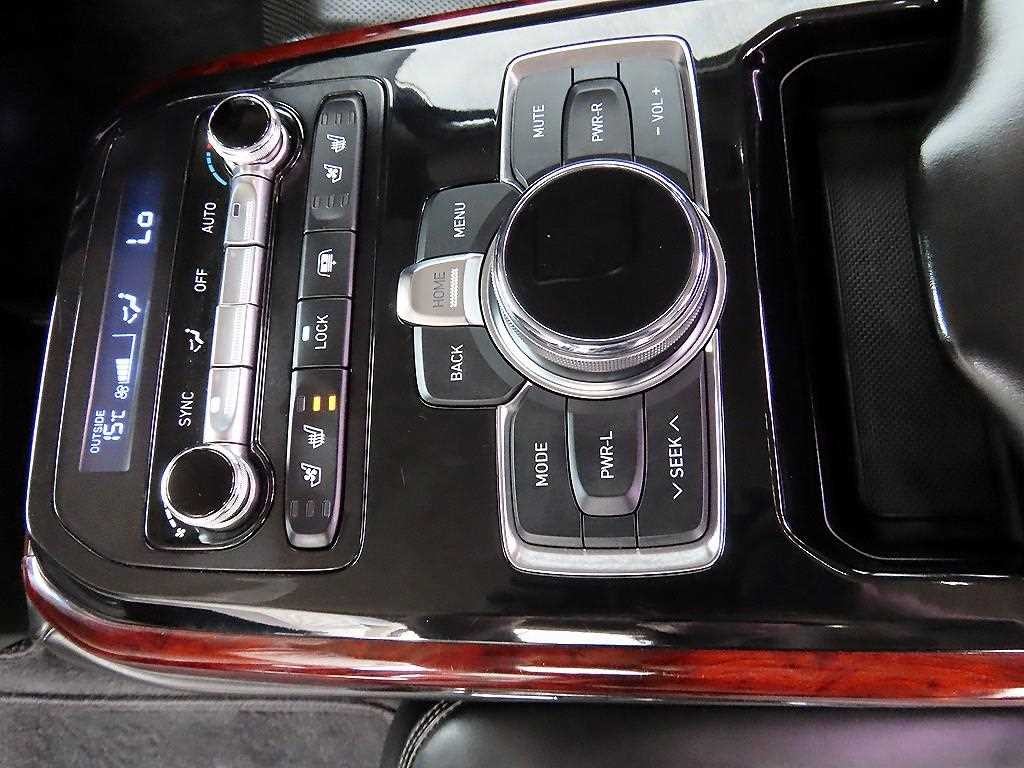 제네시스 EQ900 3.3 T-GDI AWD 프레스티지 이미지 15